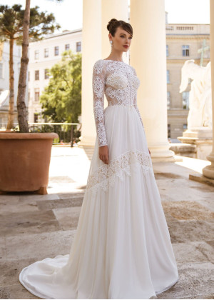 Ivory Lace Chiffon Boho Beach Wedding Dress